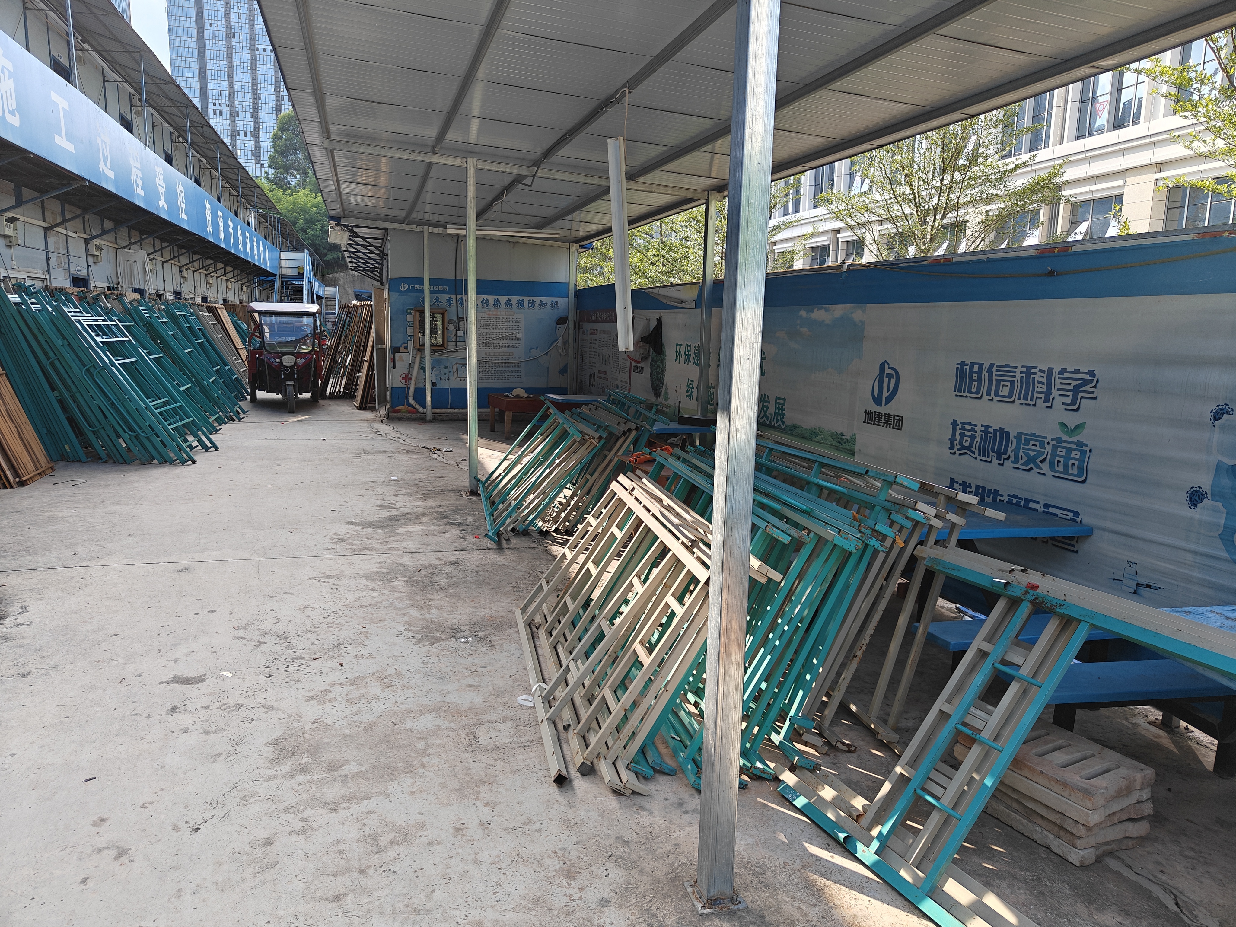 兴宾2026年5月警示：工地活动板房Top1致命优缺点，哪个好？